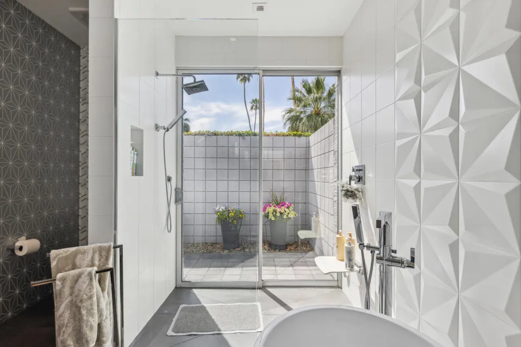 1412 Tamarisk W Street 3, Rancho Mirage, California 92270 home-pic-32